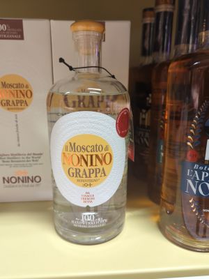 Nonino Grappa Monovitigno Moscato